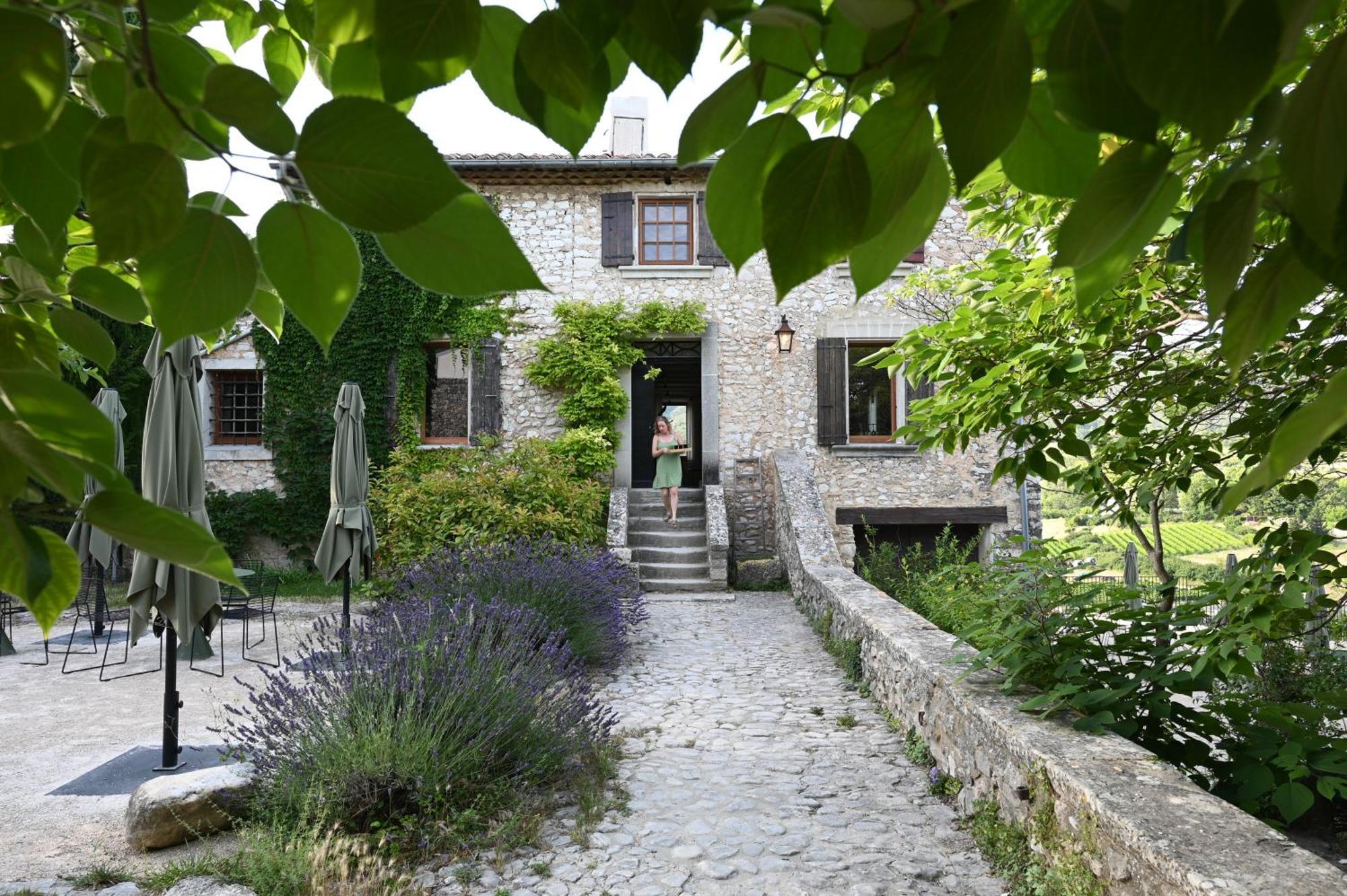 Le Pavadou B&B Methamis Ngoại thất bức ảnh